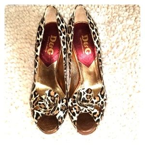Dolce & Gabbana Peep Toe Leopard Print Patent